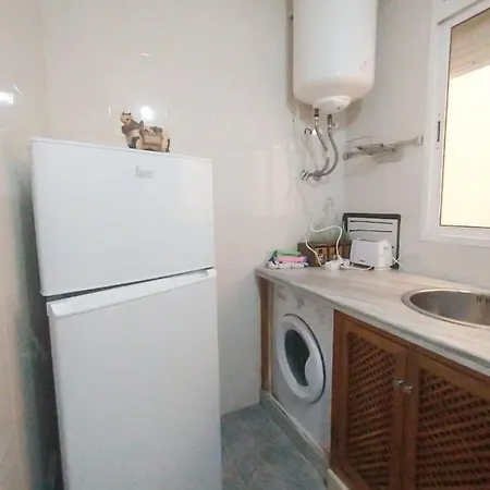 Estudios Santos Μάλαγα